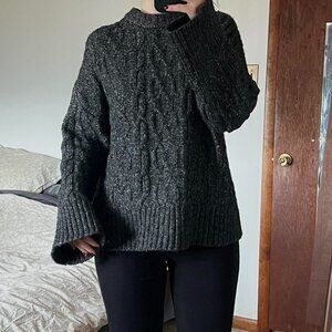 H&M Women's Grey and Black Jumper